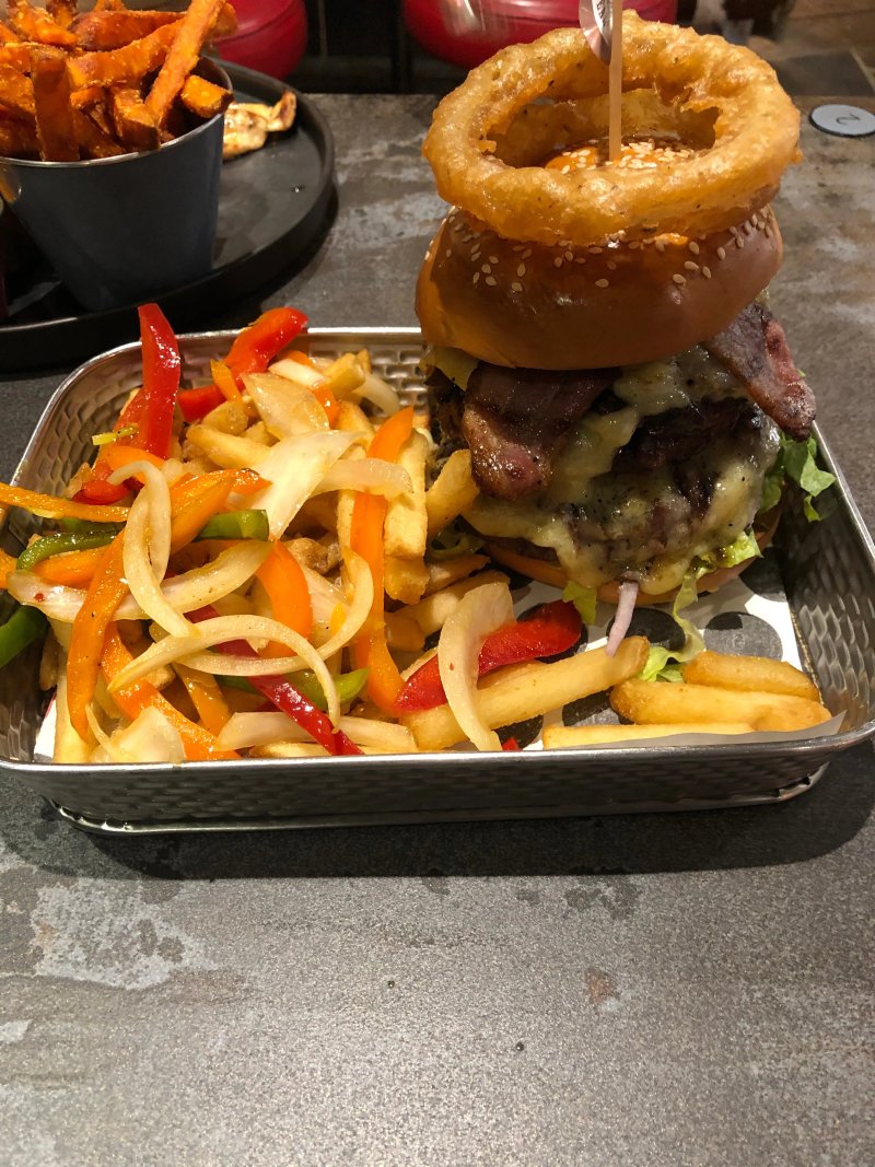 Rumpus Burger