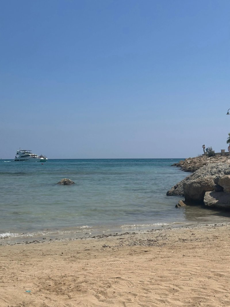 Tasia Maris Seasons Hotel