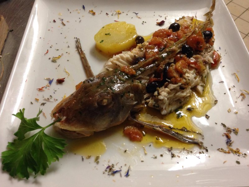 Holiday Restaurant