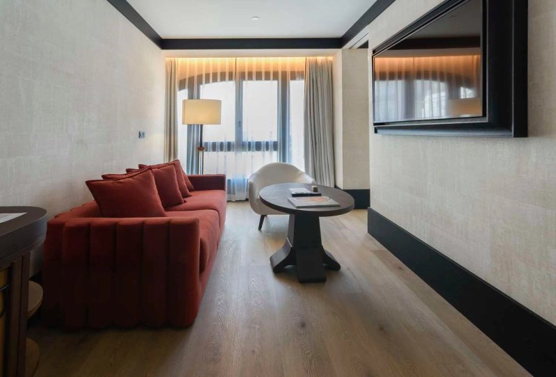Hotel Montera Madrid, Curio Collection by Hilton