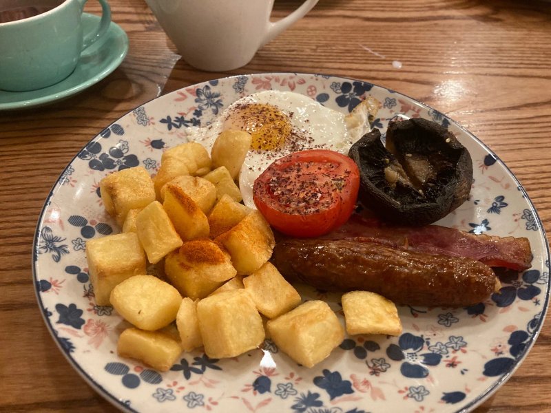 Comptoir Libanais Stansted Airport