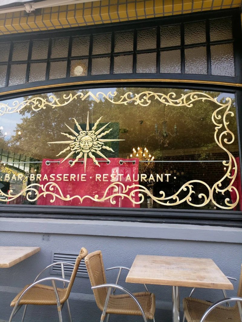 Au roi soleil