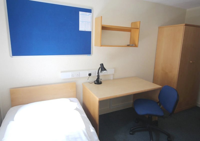 Edinburgh Metro Youth Hostel