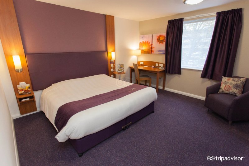 Premier Inn Warwick Hotel