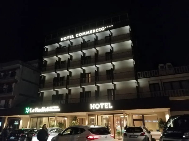 Commercio Hotel Battipaglia