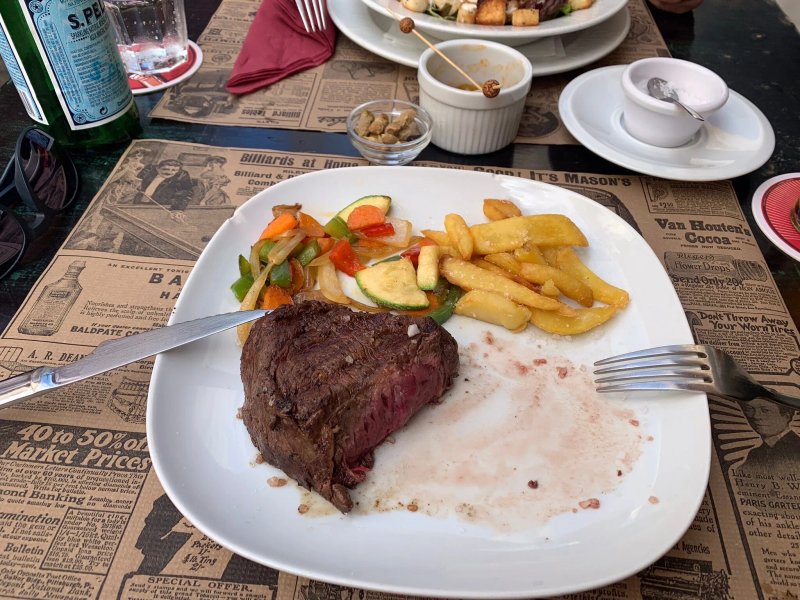 Barbacana Bar & Grill