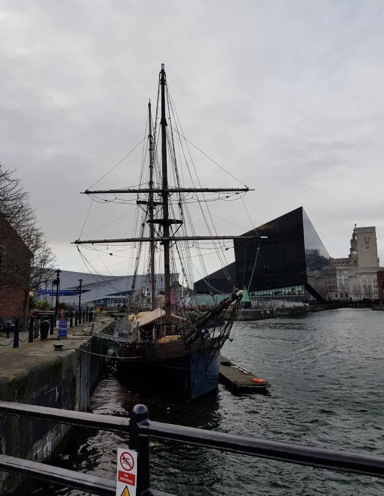 George's Dock Ventilation And Control Station