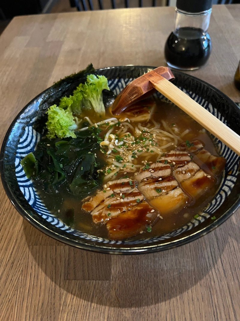 Sushi Kometsu