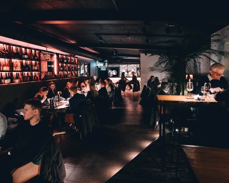 Vin O Deli