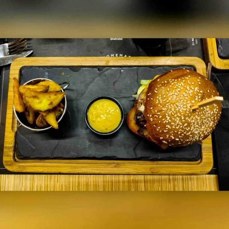 Nomadas Burguer Company