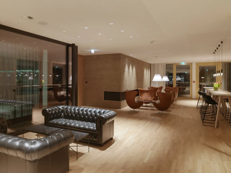 Flint Hotel