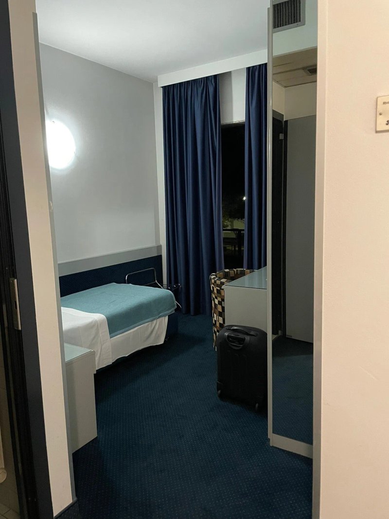 Club Hotel