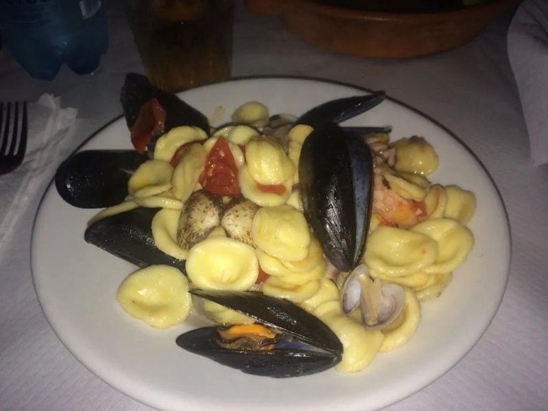 Ristorante-Pizzeria La Perla