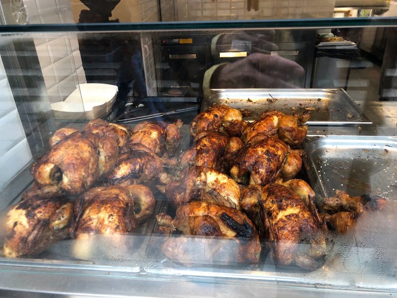Rooster Streetfood Rotisserie - Via Fiasella