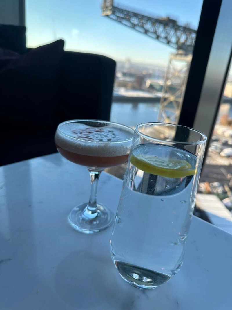 Red Sky Bar