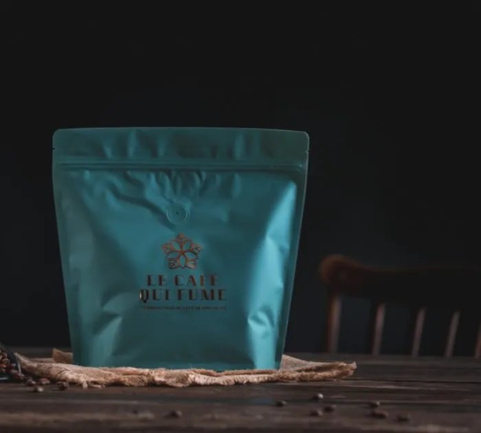 Le Cafe Qui Fume