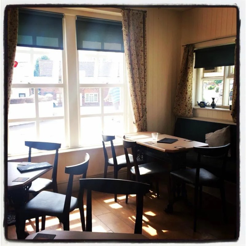 The Kings Lock Inn