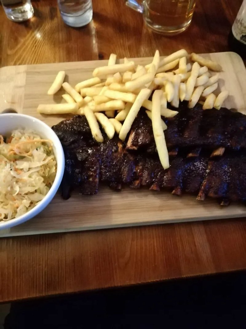 Golonkarnia Bar & Restauracja
