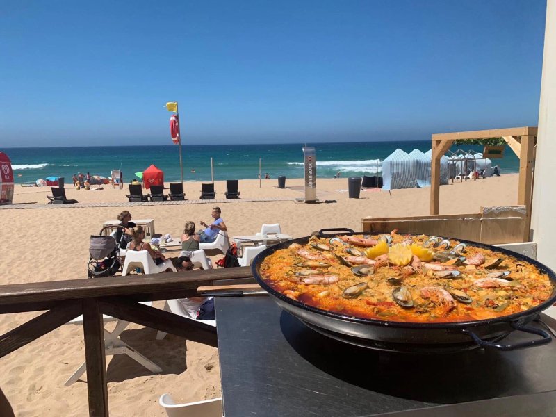 Areal Beach Bar by Chakall