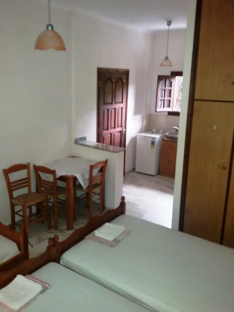 Paparizou Apartments