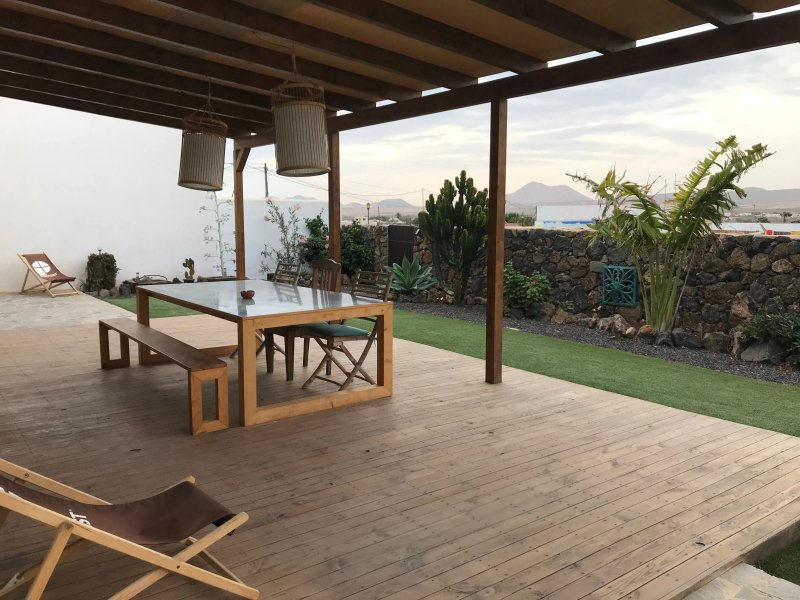 Alma Surf & Guest House Lajares