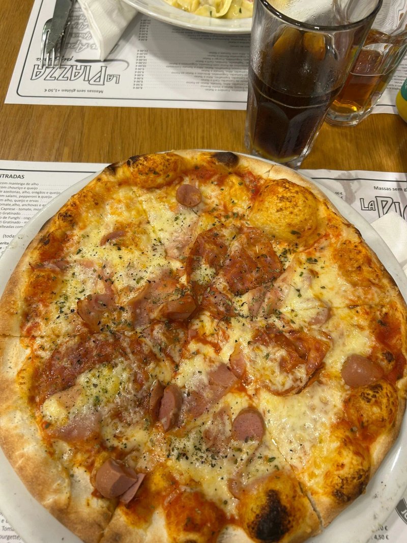 La Piazza Pizzeria