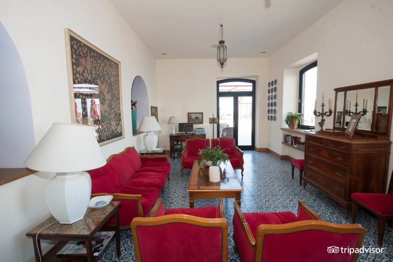 Minerva Hotel