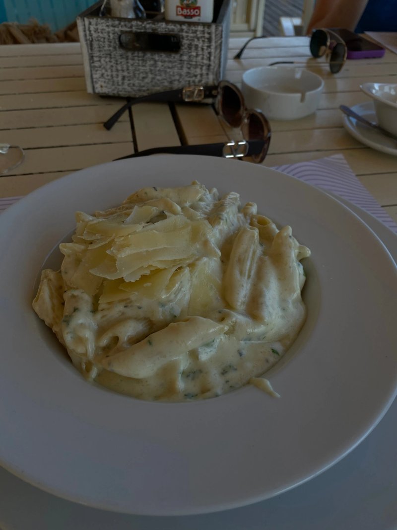 Restaurant & Beach Bar Azzurro