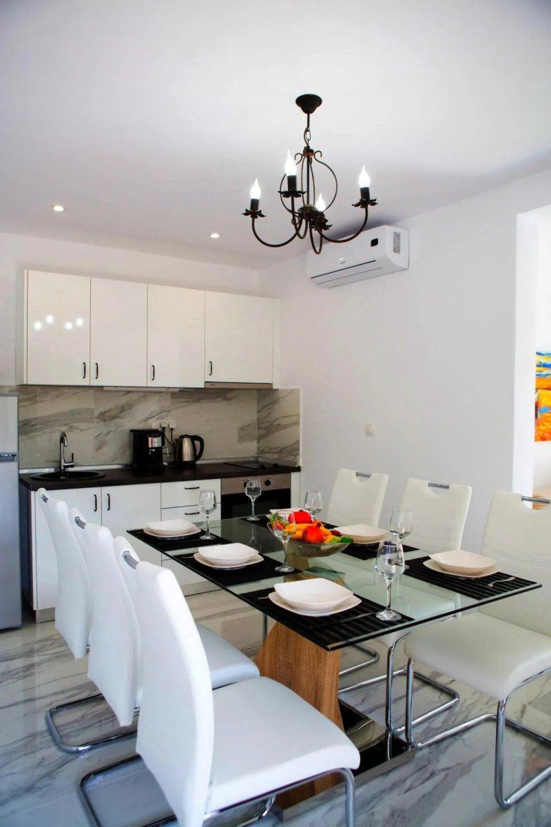Salonikiou Beach Luxury Residences