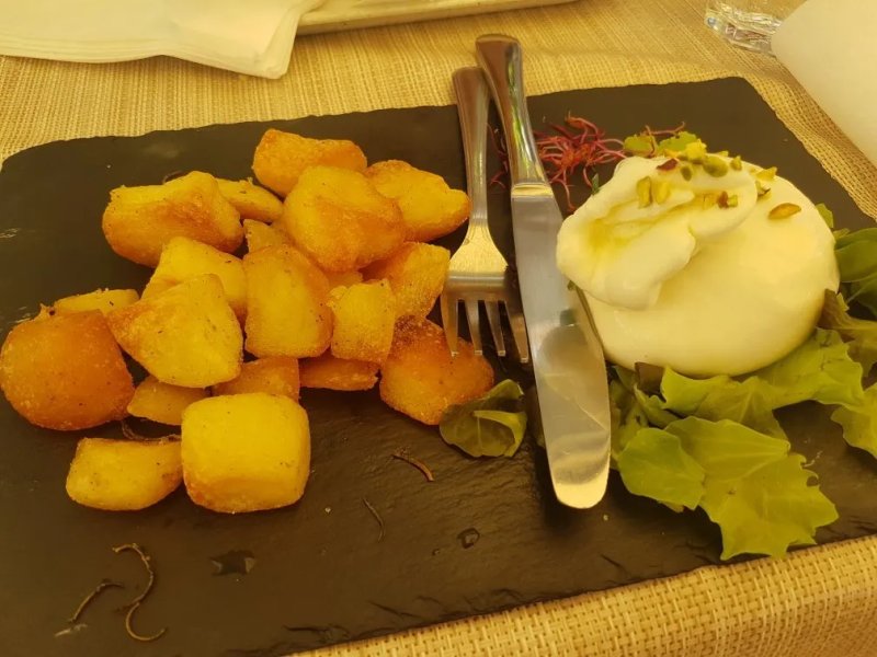 Bar Restaurant Fauzia Longomare
