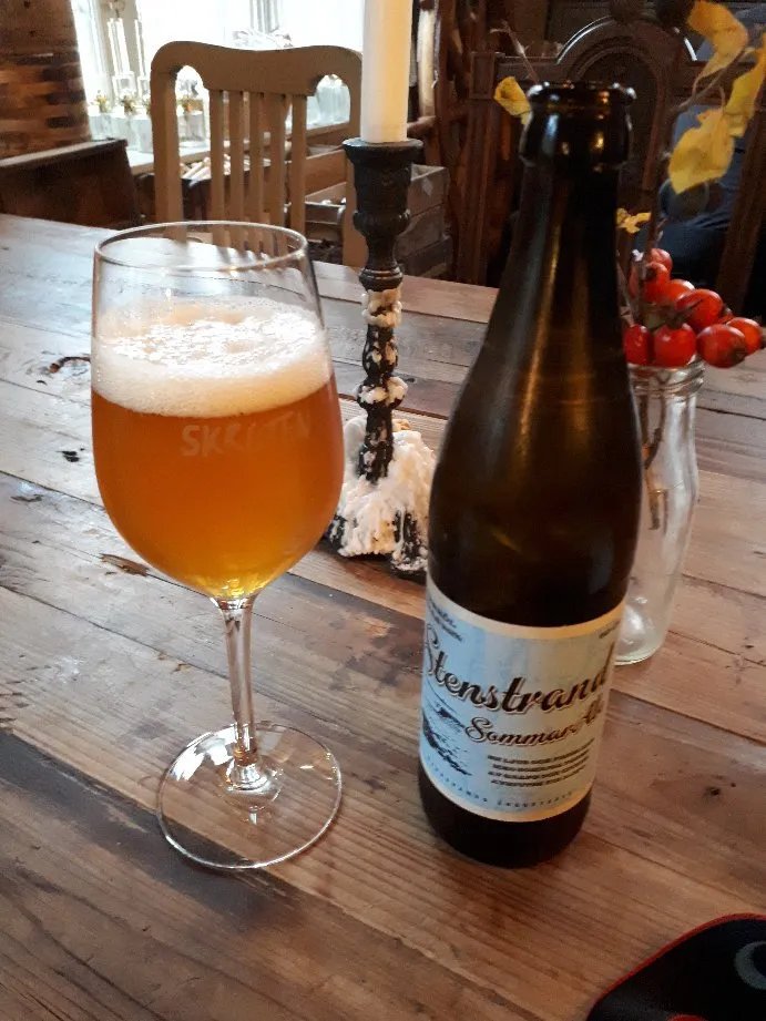 Skroten Cafe och skeppshandel