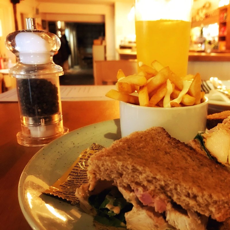 The Cricketers Arms - Restaurant
