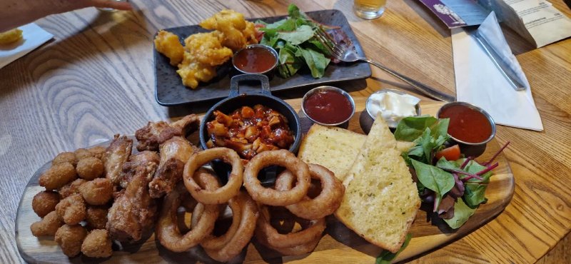 The Mermaid Cafe Bar & Restaurant