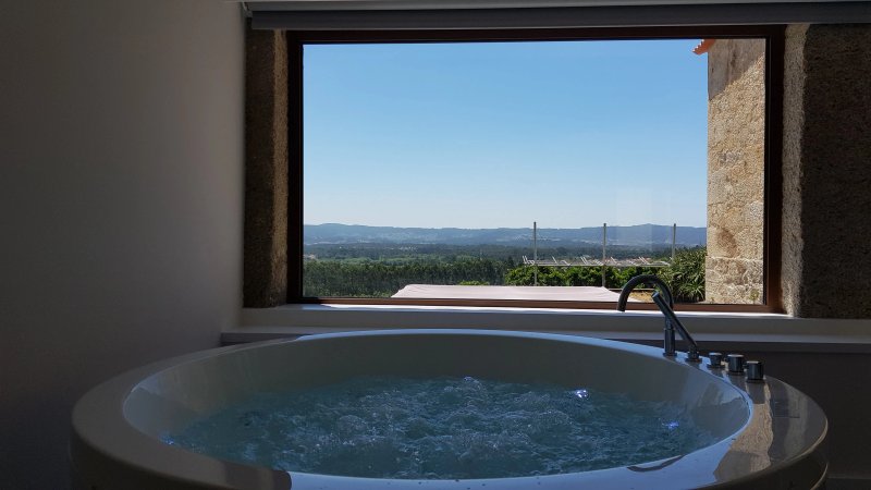 Casas Do Monte De Roques