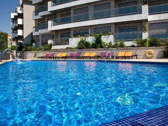 ArtPlatinum Suites & Apartments
