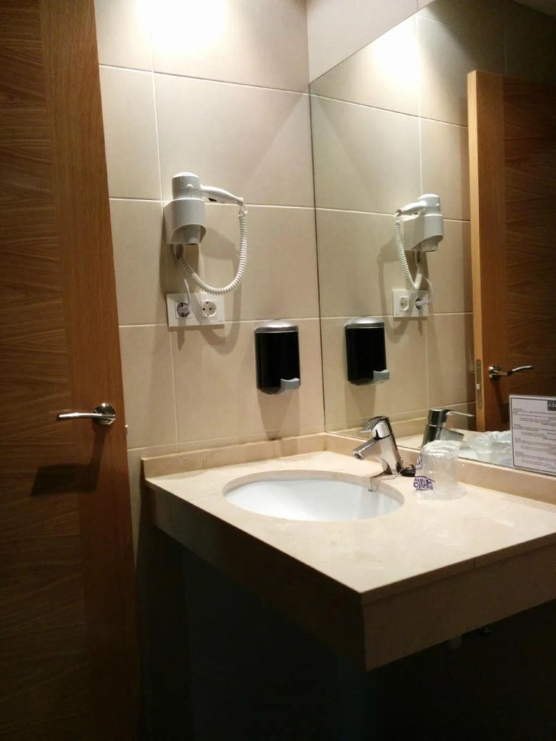 Hotel YIT Alcover