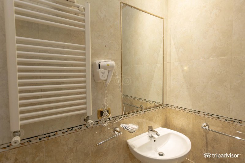Esposizione Palace Hotel