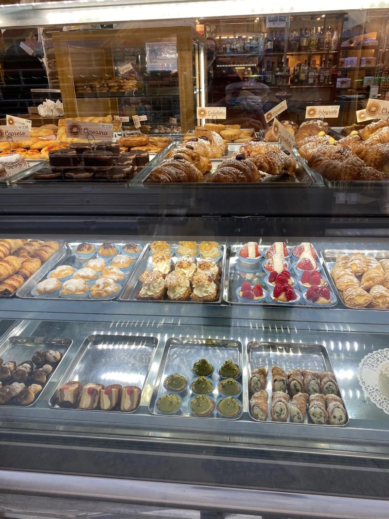 Bar Pasticceria Gelateria Oliva 2