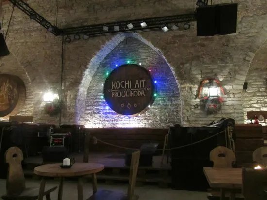 Kochi Ait Tavern