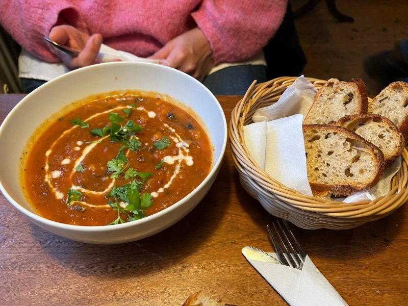 Cafe Mellemfolk