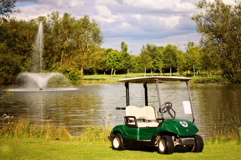 Calderfields Golf & Country Club