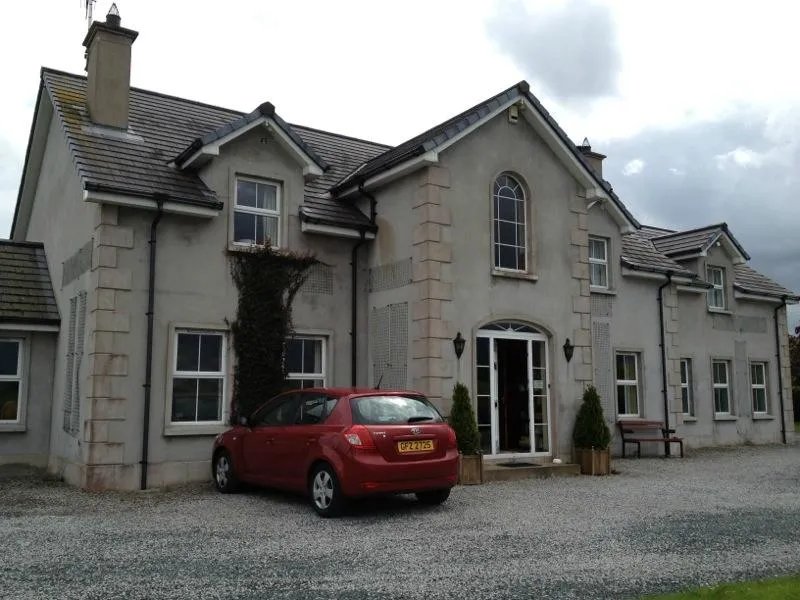Redbrick Country Guesthouse
