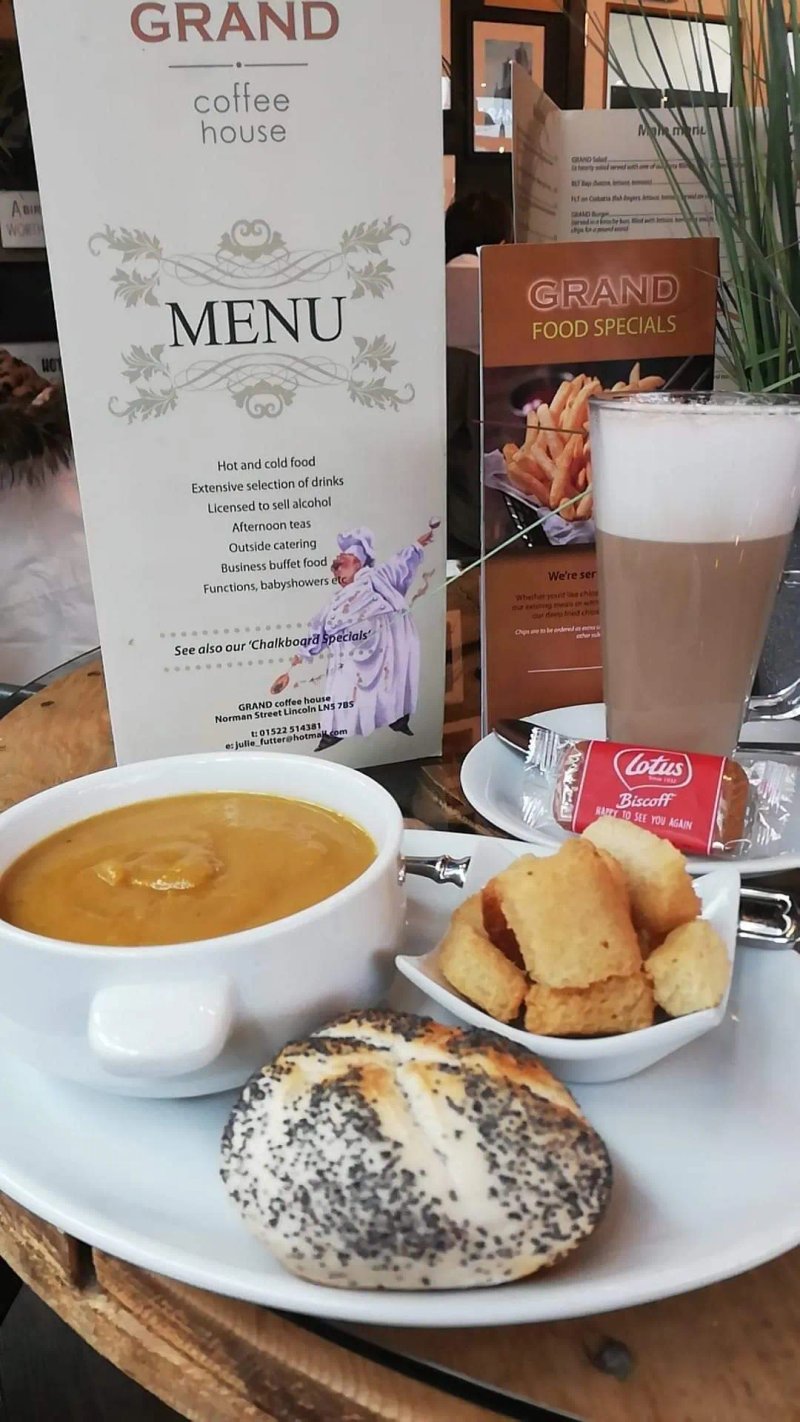 GRAND Coffee House