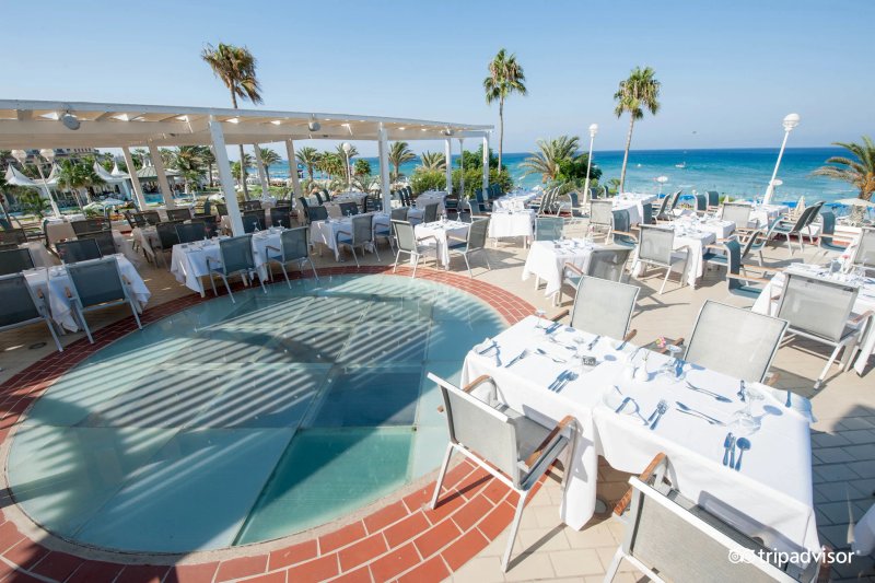 Sunrise Beach Hotel