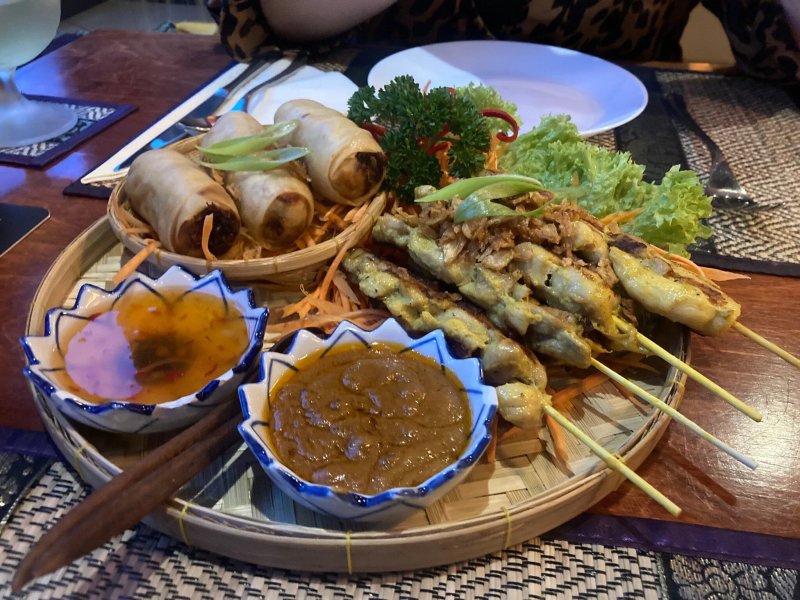 Thong Thai Restaurant