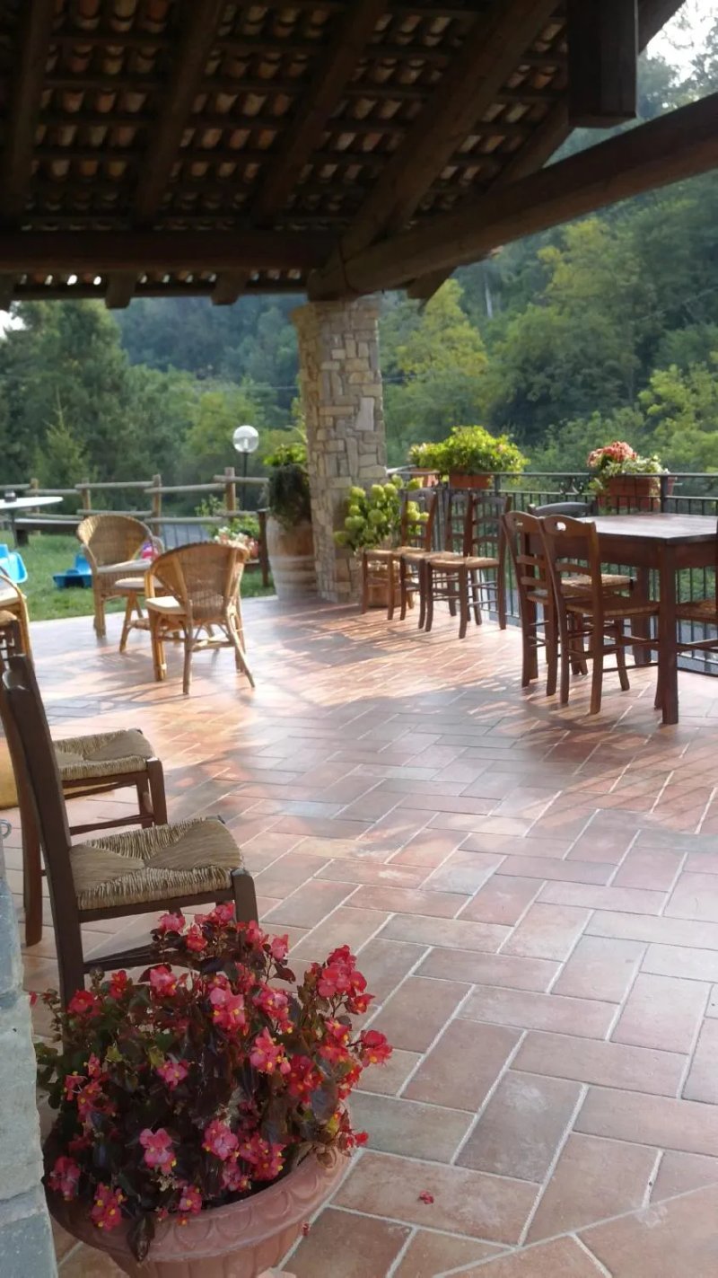 Eno-Agriturismo Cascina L'Arche