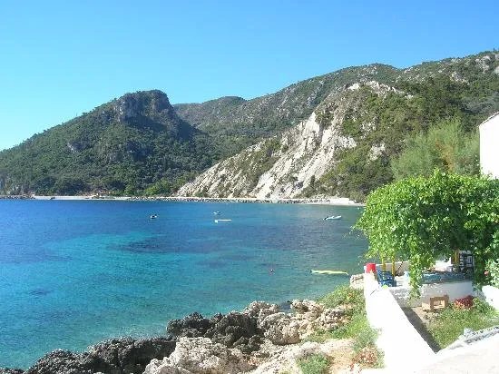 Avlakia Beach Studios & Apartments