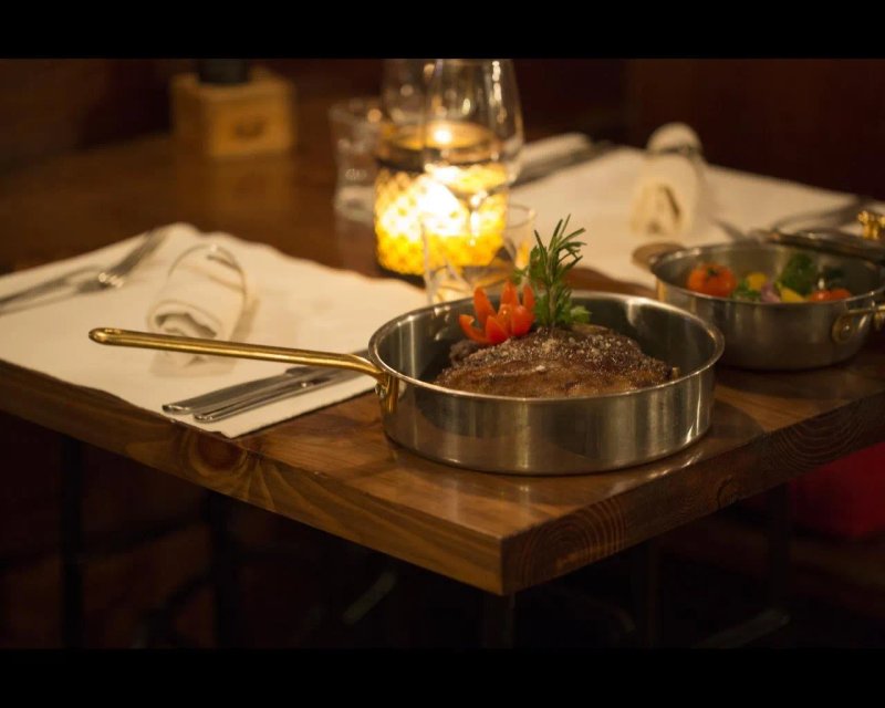 Vieux-Lausanne Restaurant & Giraf Bar