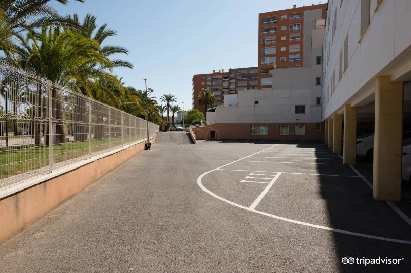 Travelodge Alicante Puerto