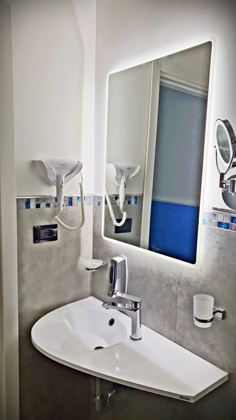 New Hotel Blu Eden